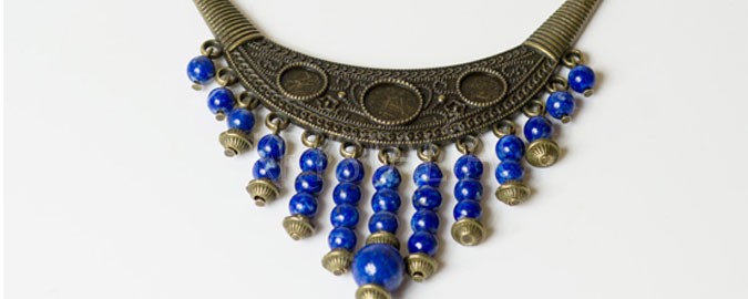 veľkňažka, náhrdelník, lapis lazuli