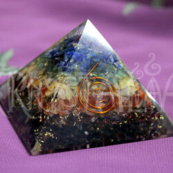orgonitová pyramída