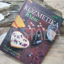 Kozmetika hrou